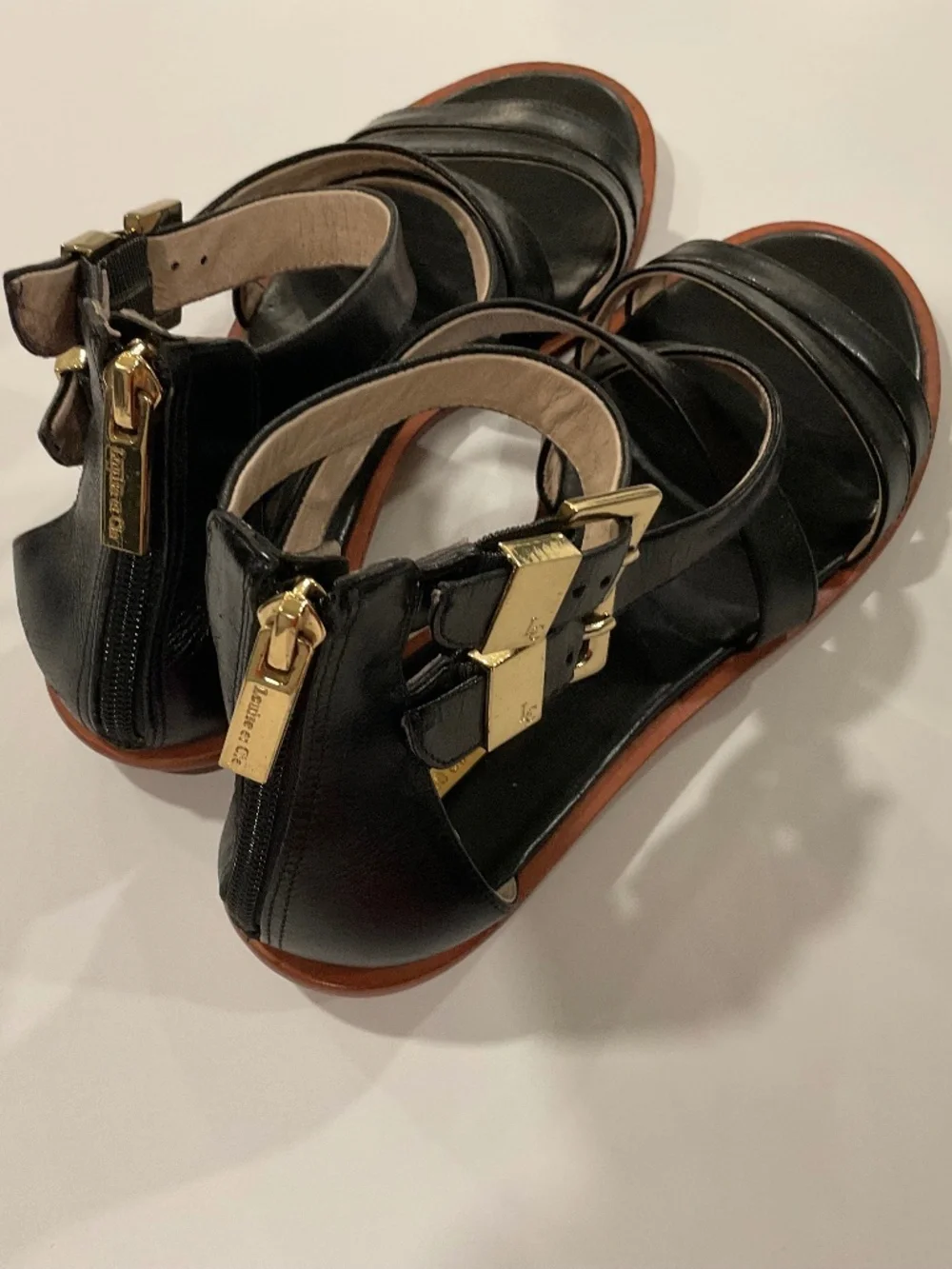 LOUISE ET CIE Lo Carlina Black Double Strap Flat Leather Sandal Size 8